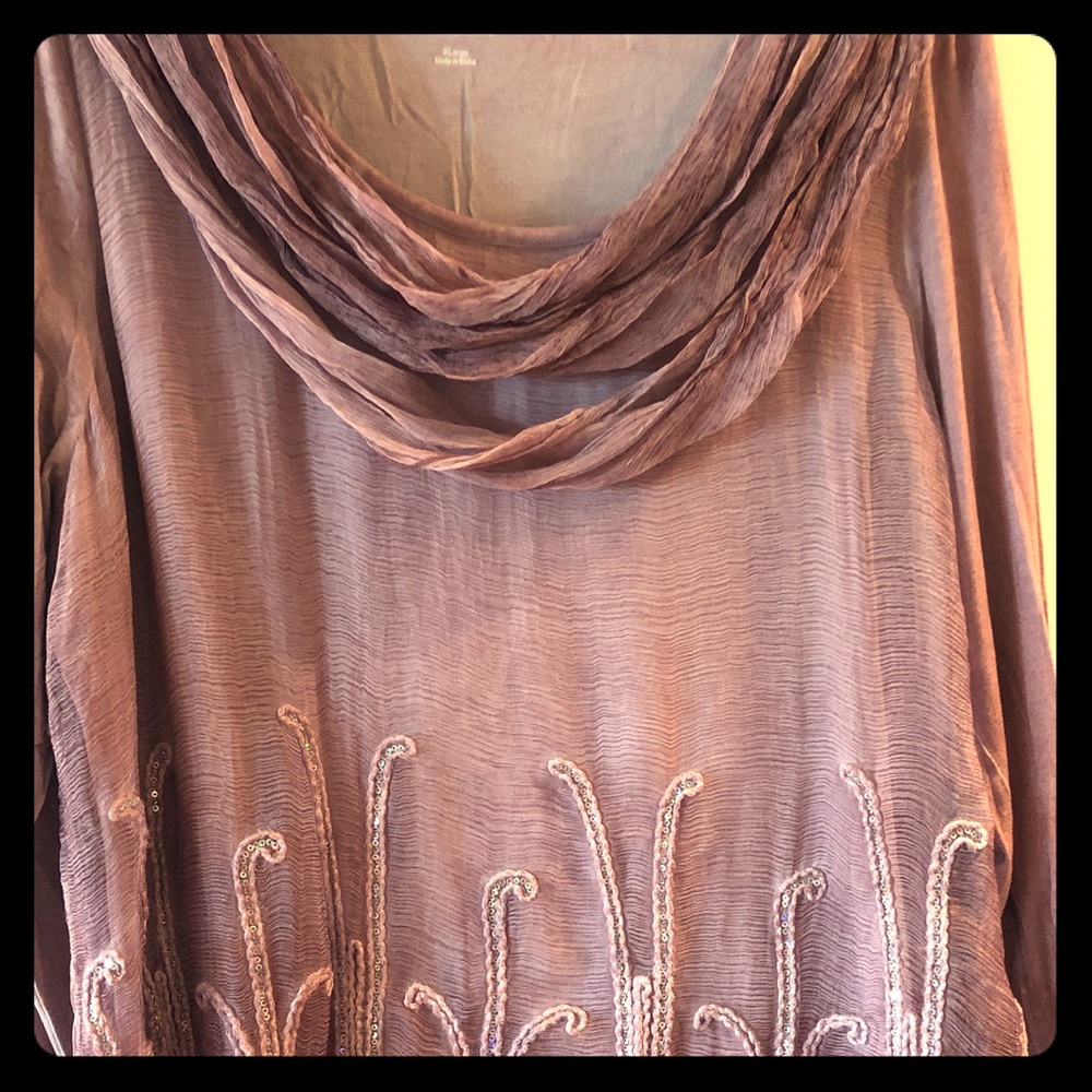 Long sleeve tops